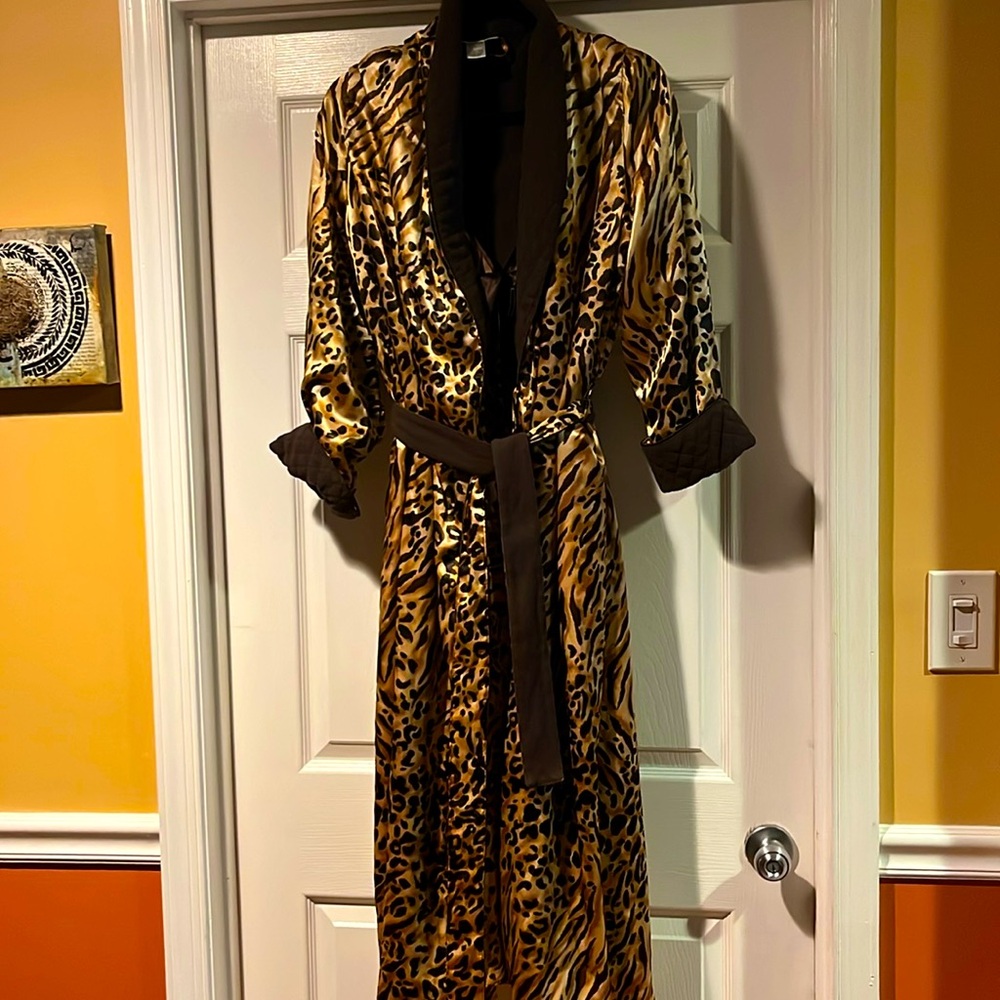 Morgan Taylor Intimates Nightgown and Robe